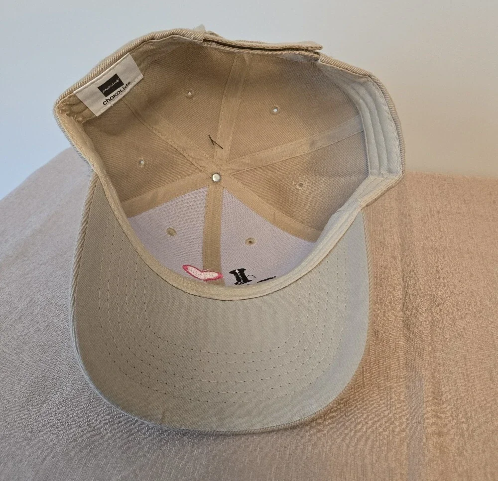 Beige “I ❤️ Taylor” Baseball Cap – Adjustable Strap